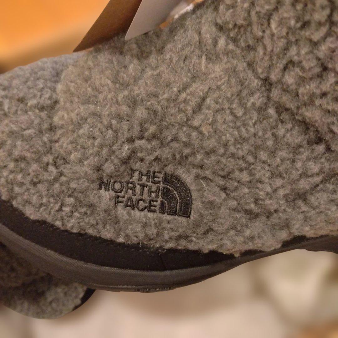 ノースフェイスボアブーツ２５センチ
