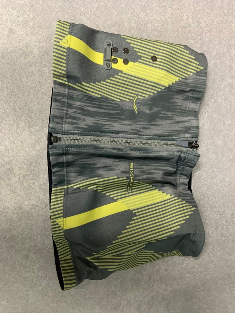 Mサイズ　シックスパット　パワースーツコアベルト、コントローラ付