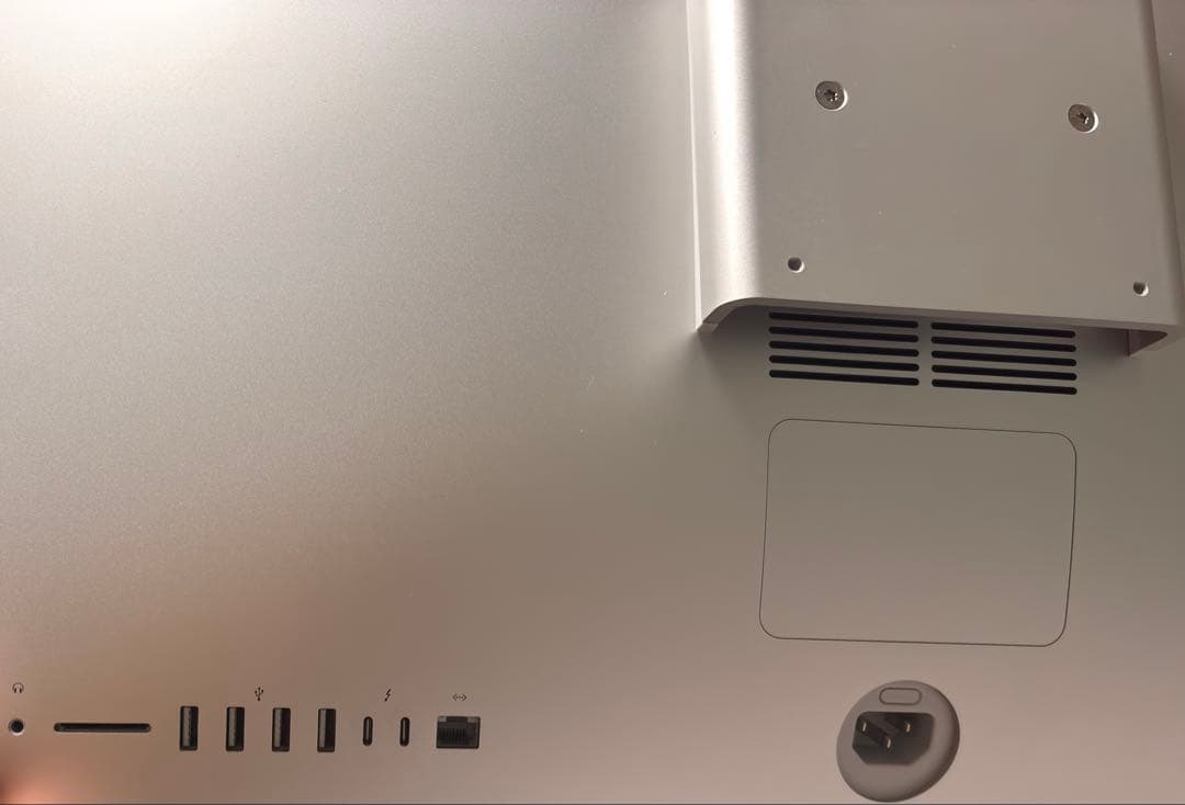 Apple iMac 27 本体Core i9 Radeon Pro 580X