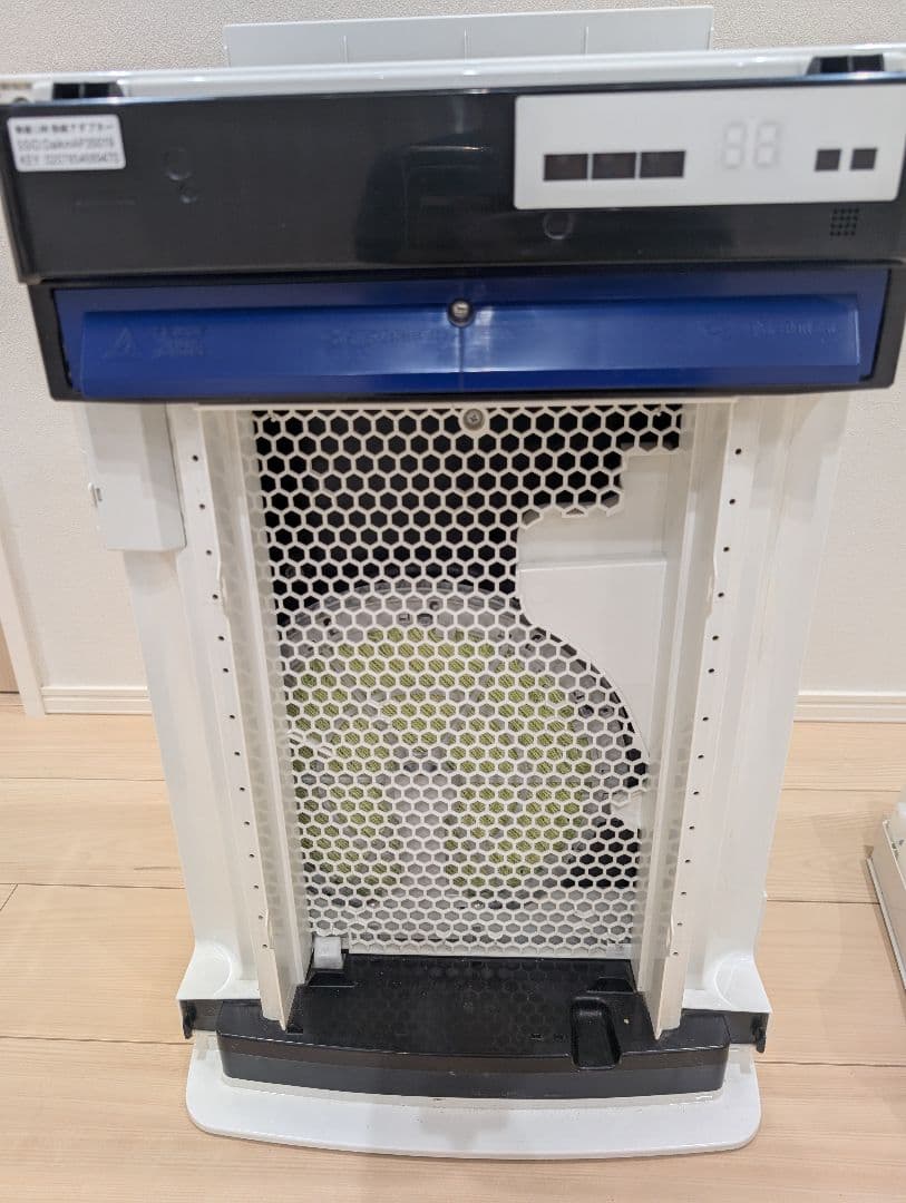 ダイキン Daikin ２０２０年製 MCK70XJ-W 空気清浄機　加湿機能付