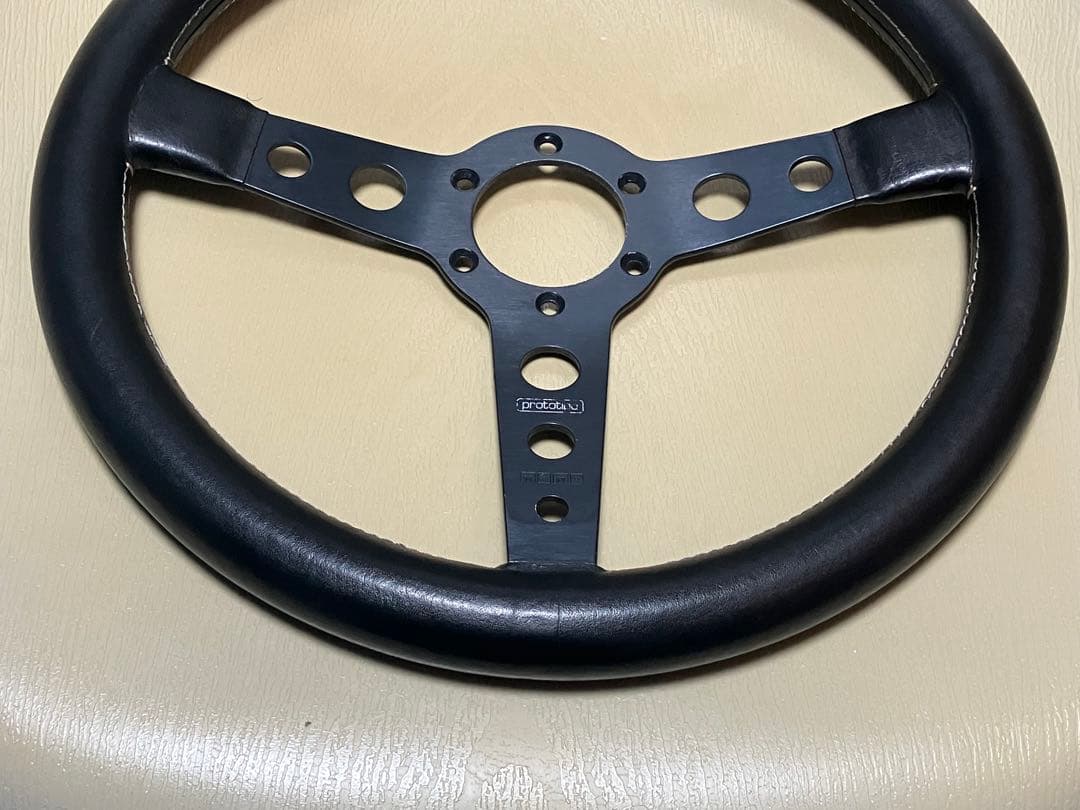 【当時物・美品】MOMO ステアリング プロトタイプ ブラックスポーク 35 φ