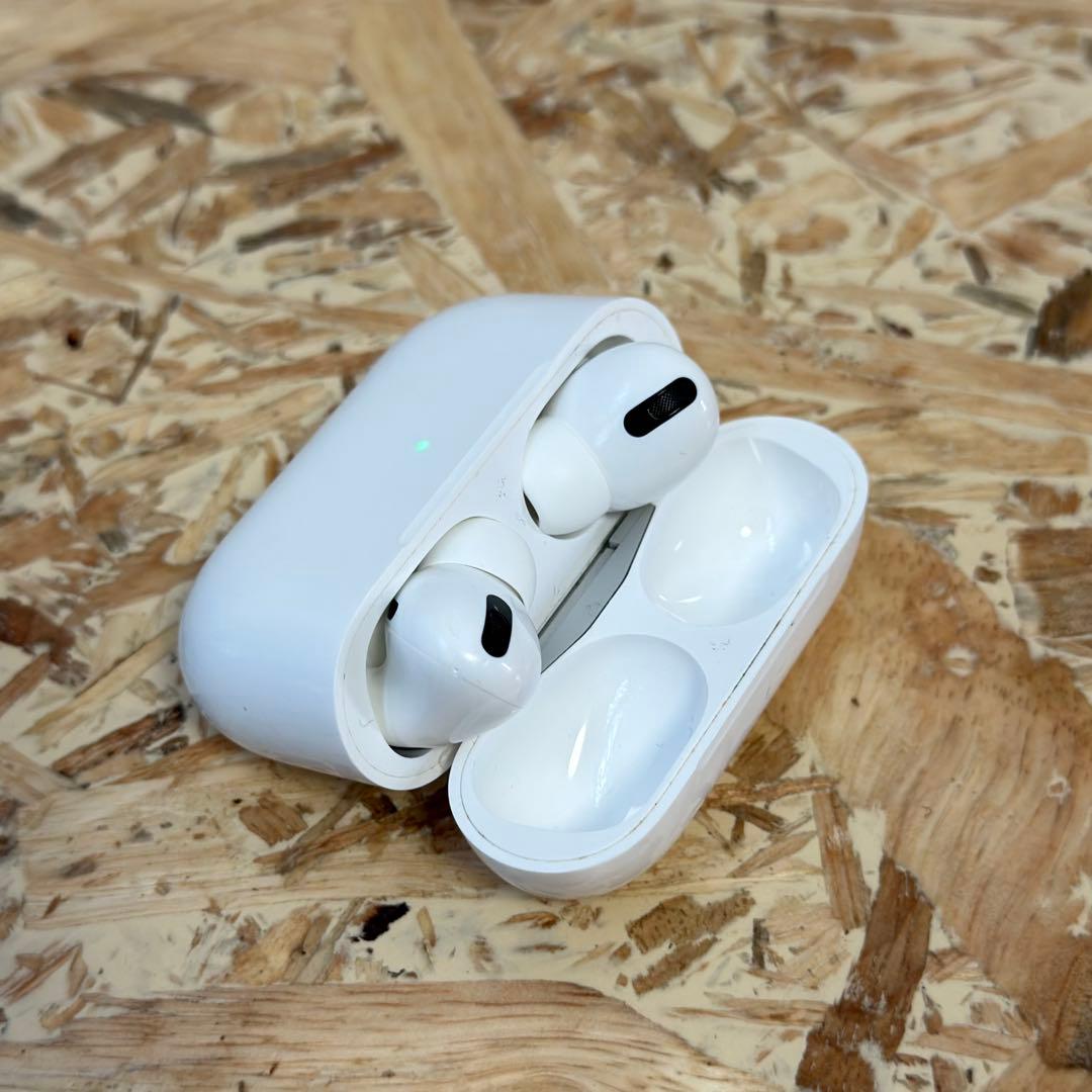 【中古】Apple AirPods Proライトニング端子モデル