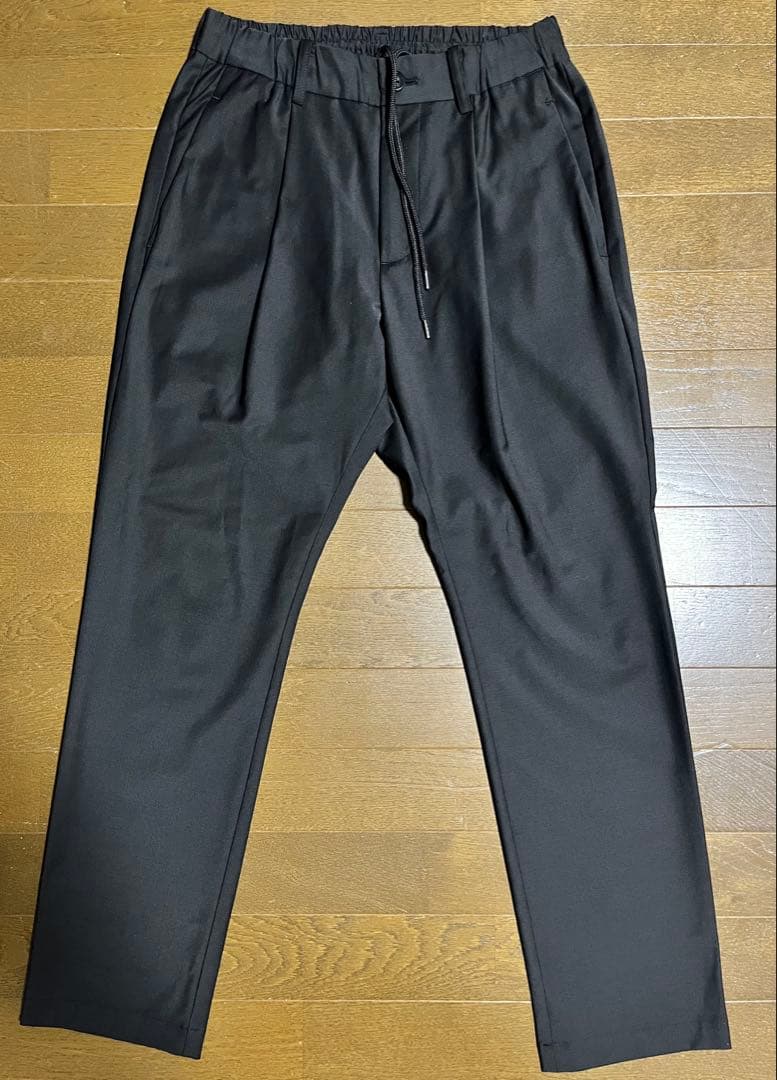 ATTACHMENT イージーパンツ