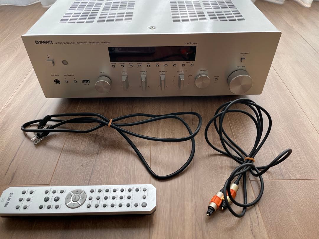 Yamaha R-N602 AVアンプ 本体
