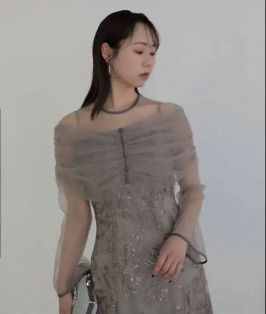 Leja ＊ チュールオフショルダー花柄Iラインワンピースドレス