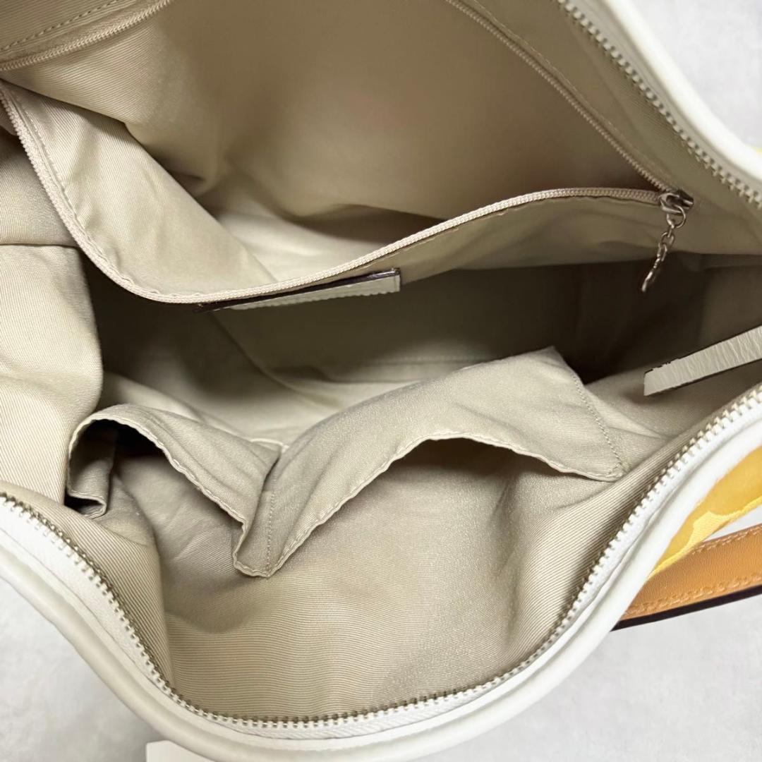 バッグ Rare COACH Yellow Signature One Shoulder