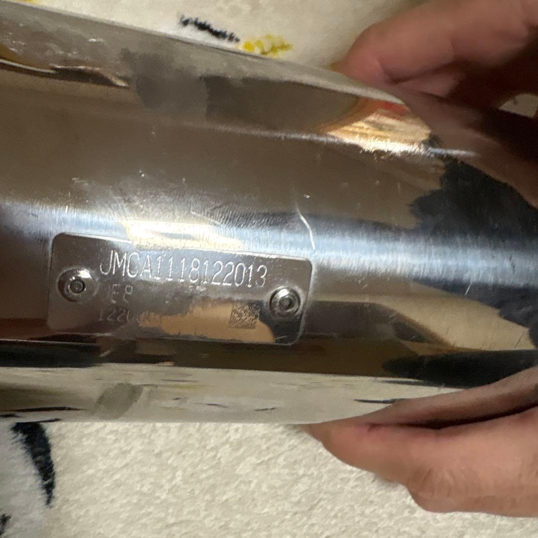 Burial ステンレス マフラー 取り付け金具付き(PCX用)