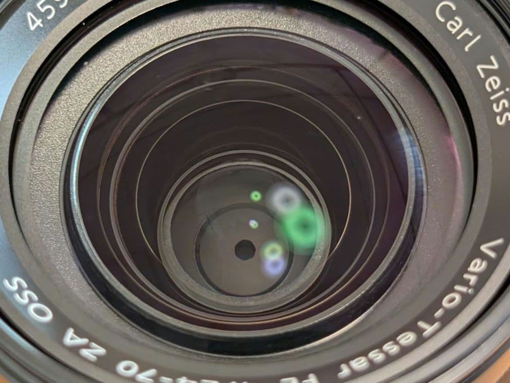 SONY 24-70mm ZEISS T✳F4 Vario-Tessarレンズ