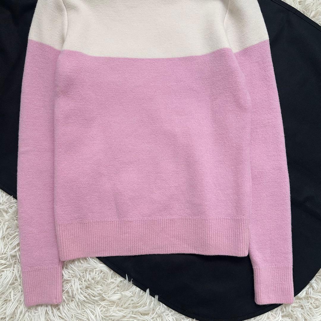 マークアンドロナ タートルネックニット スカルロゴ ピンク バイカラー S