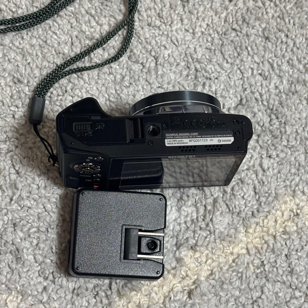 オリンパス コンパクトデジカメ 24倍ワイドズーム SZ-30MR