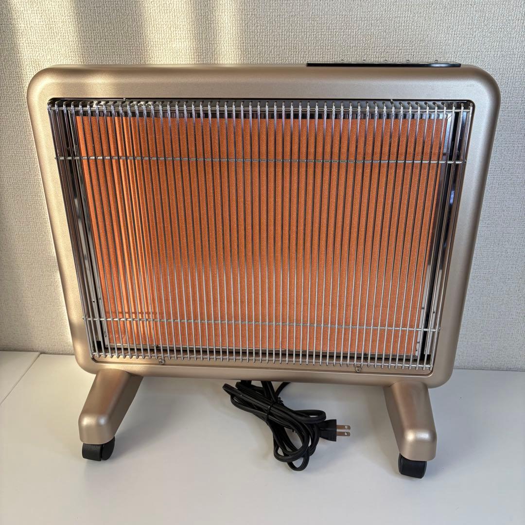 日本遠赤外線株式会社　サンルミエ　N700L 遠赤外線ヒーター　電気ヒーター