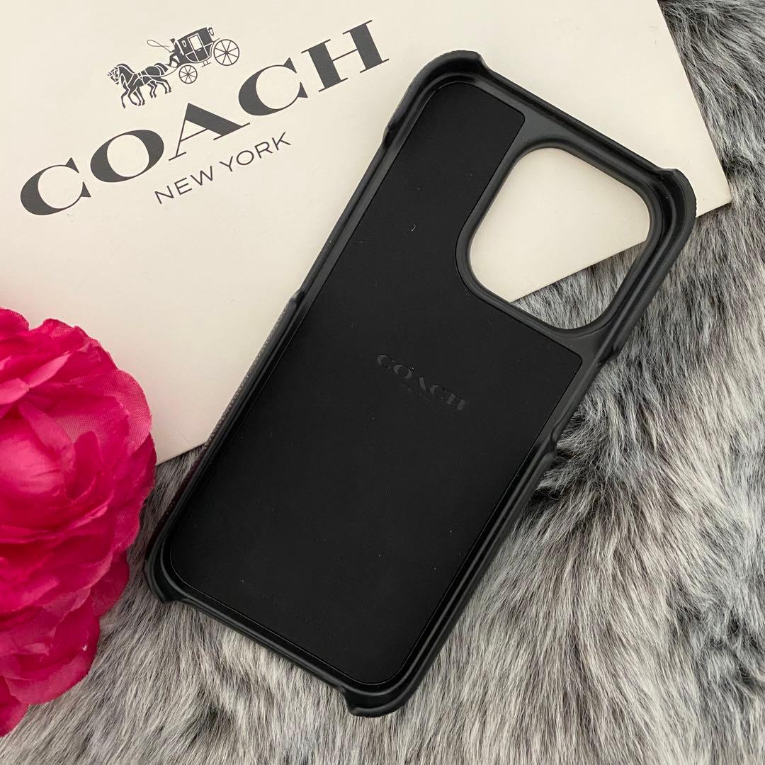 新品☆COACH(コーチ)ブラック　スマホケース　i Phone15 pro