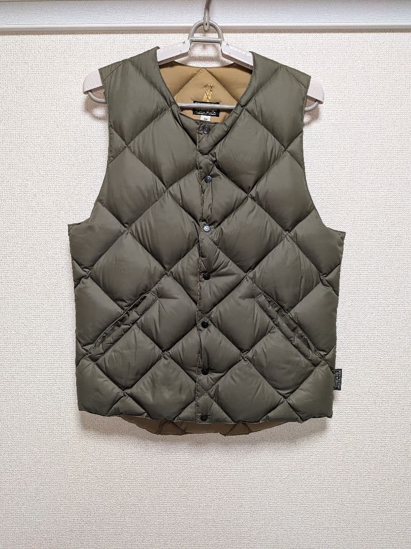 36 ROCKY MOUNTAIN FEATHERBED CO. ダウンベスト