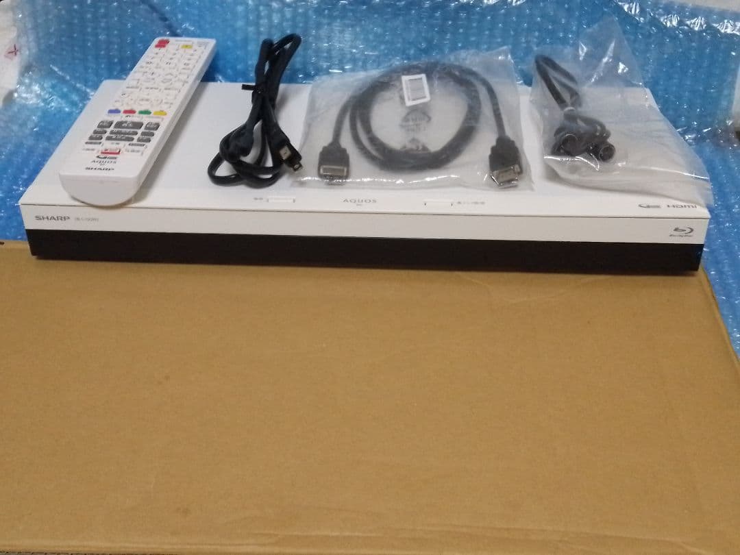 即発送！完動美品！アクオス2B-C10DW2ブルーレイレコーダー