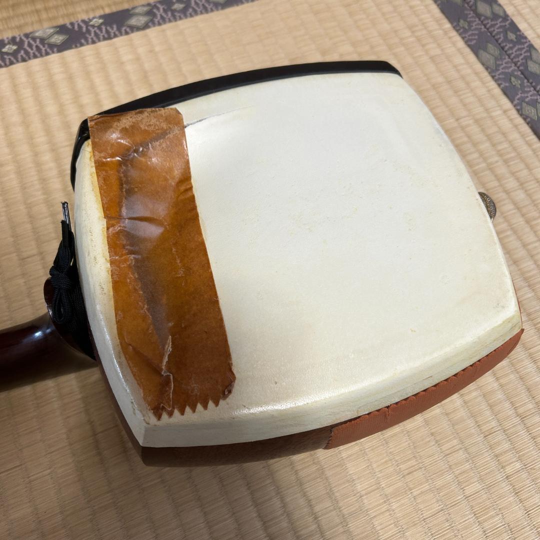 てん！当時物　三味線　太棹　無垢素材　本体　破れあり　ハードケース付き