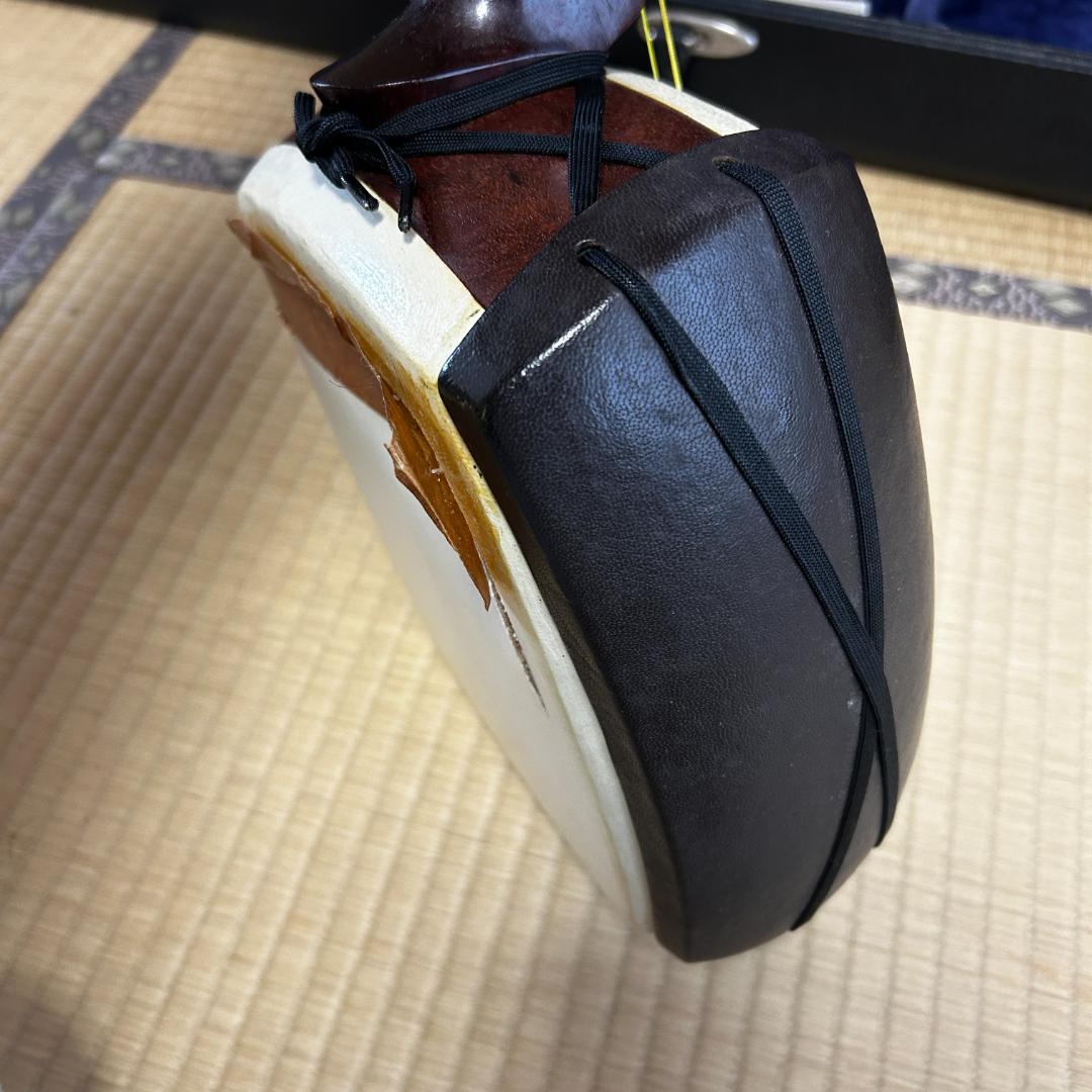 てん！当時物　三味線　太棹　無垢素材　本体　破れあり　ハードケース付き