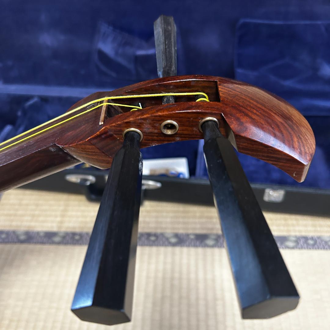 てん！当時物　三味線　太棹　無垢素材　本体　破れあり　ハードケース付き