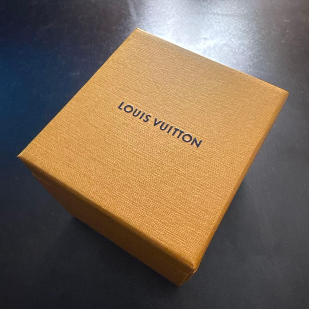 LOUIS VUITTON ピアス LV ヴォルト ワン