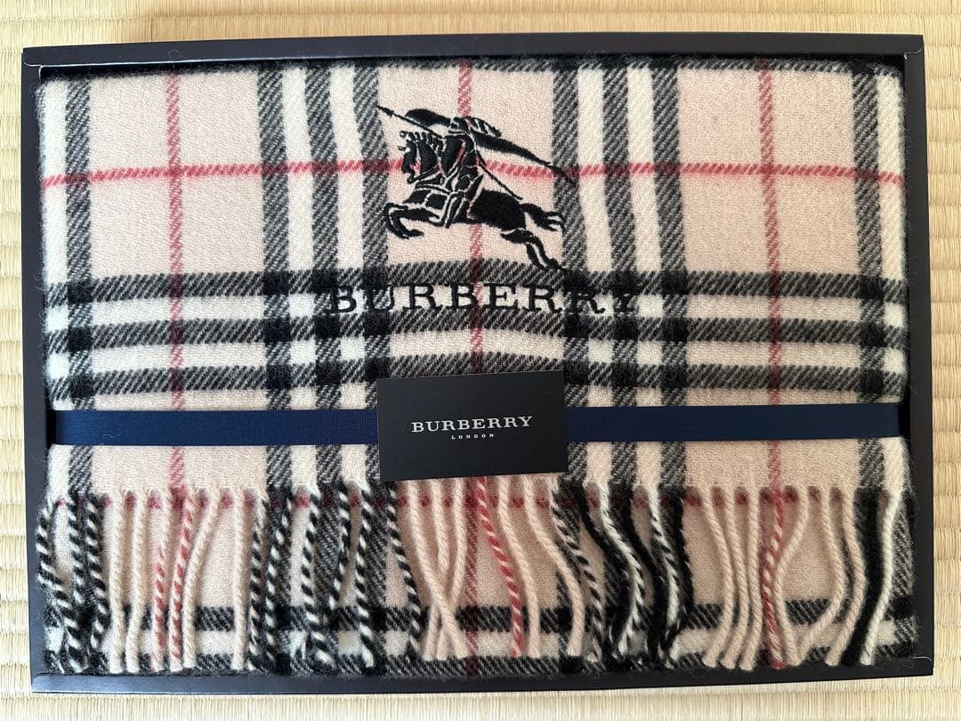 BURBERRY チェック柄ブランケット