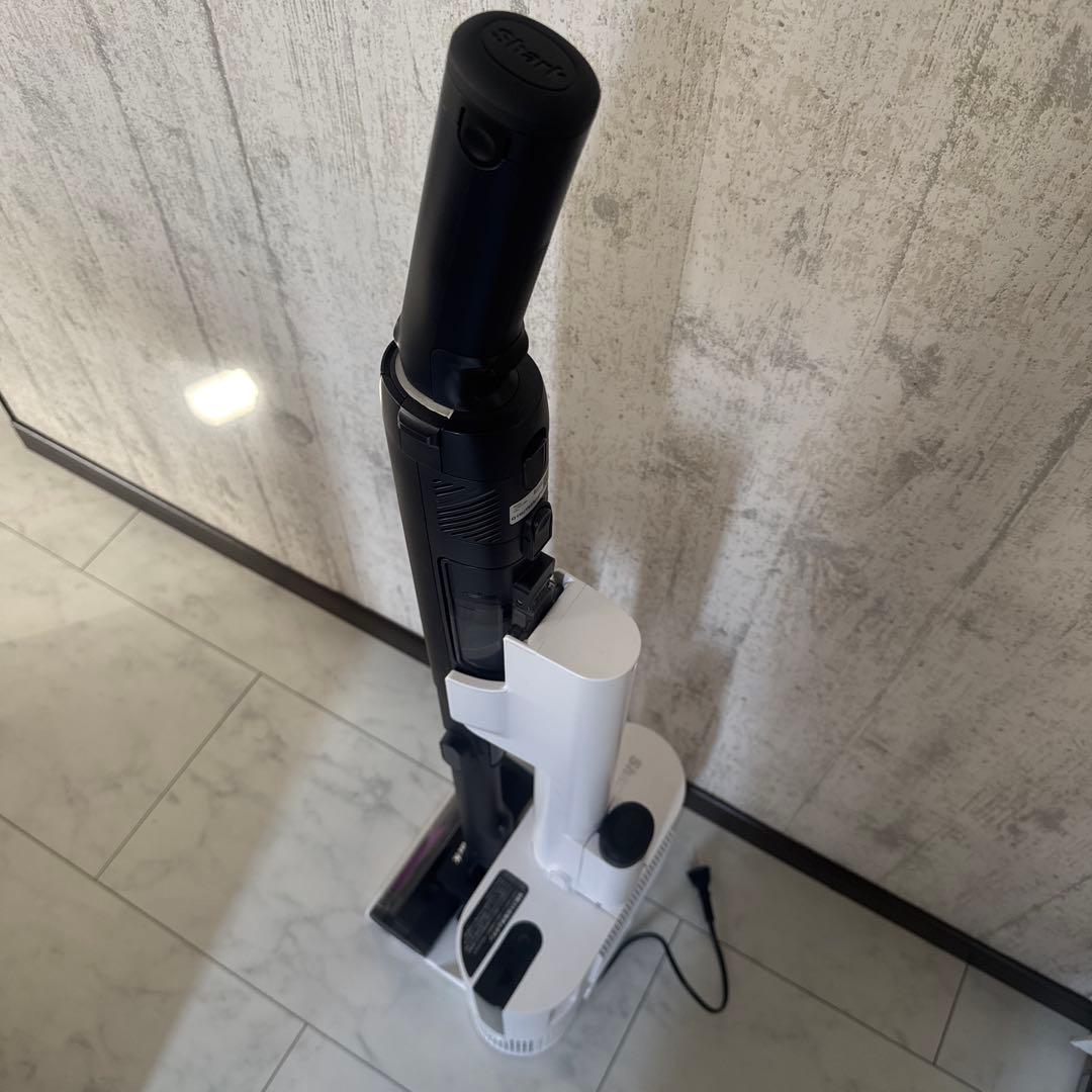 Shark EVOPOWER スティッククリーナーLC551JBK