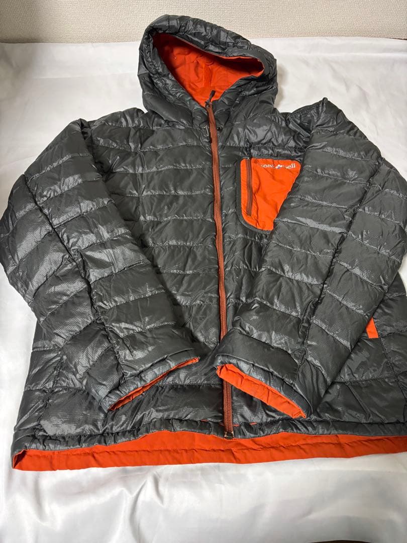 人気モンベル725FP コロラドパーカ　メンズLリバーシブルダウンオレンジグレー
