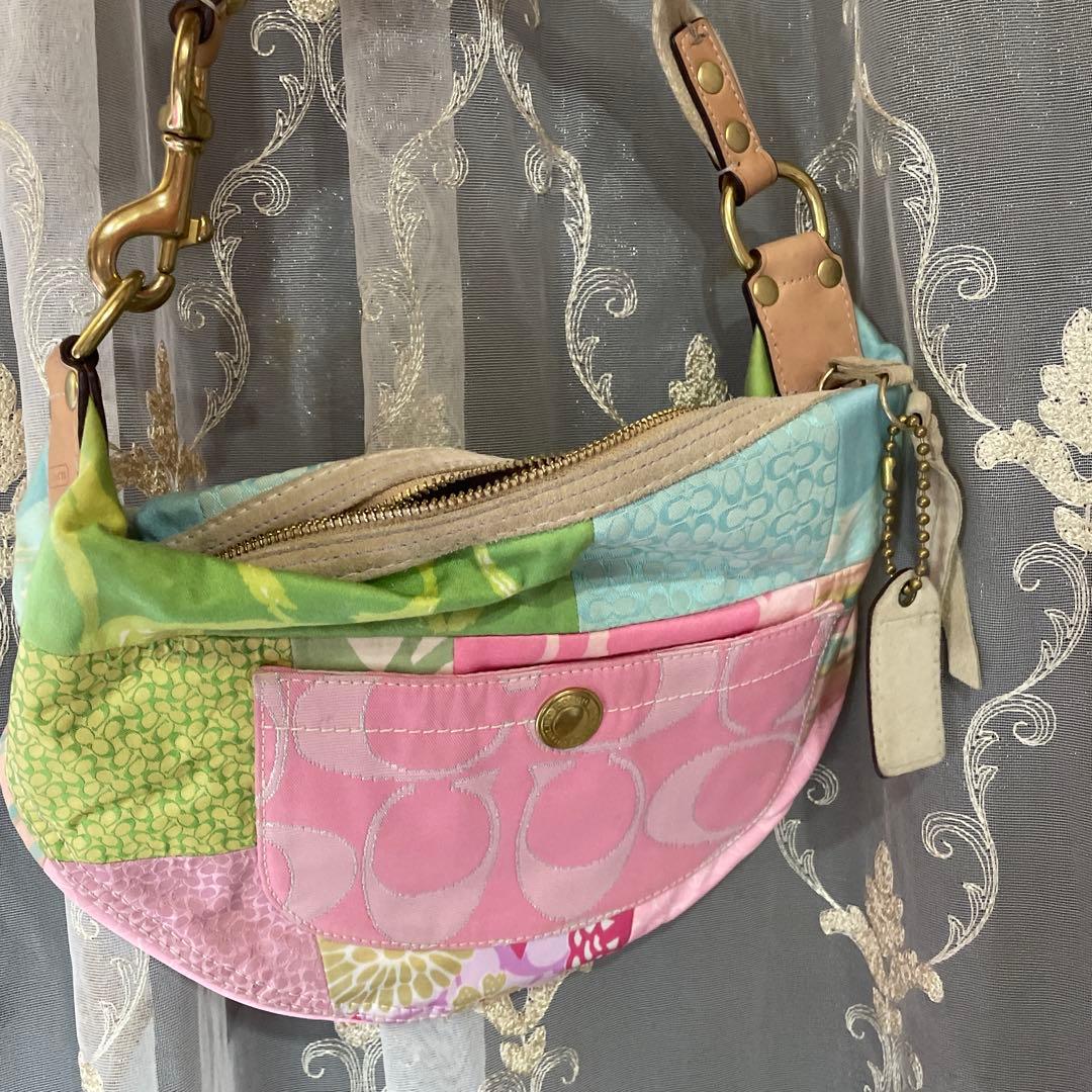 COACH パッチワーク ボディバッグ