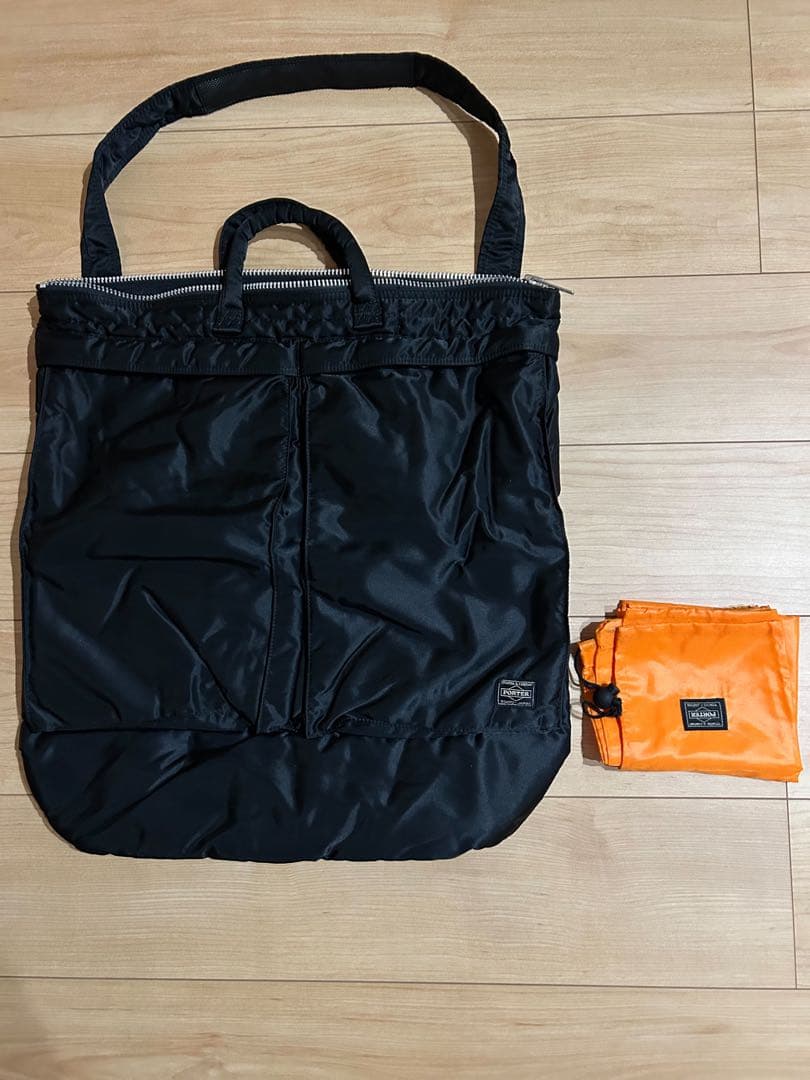 美品 ポーター タンカー ヘルメットバッグ 黒