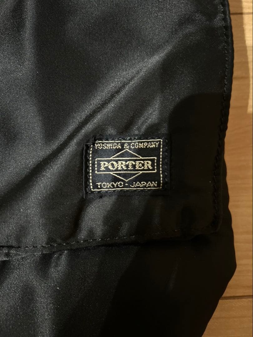 美品 ポーター タンカー ヘルメットバッグ 黒