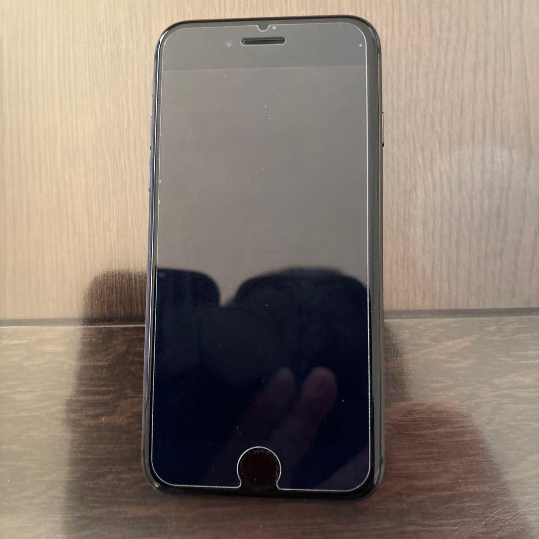 Apple iPhone 8本体