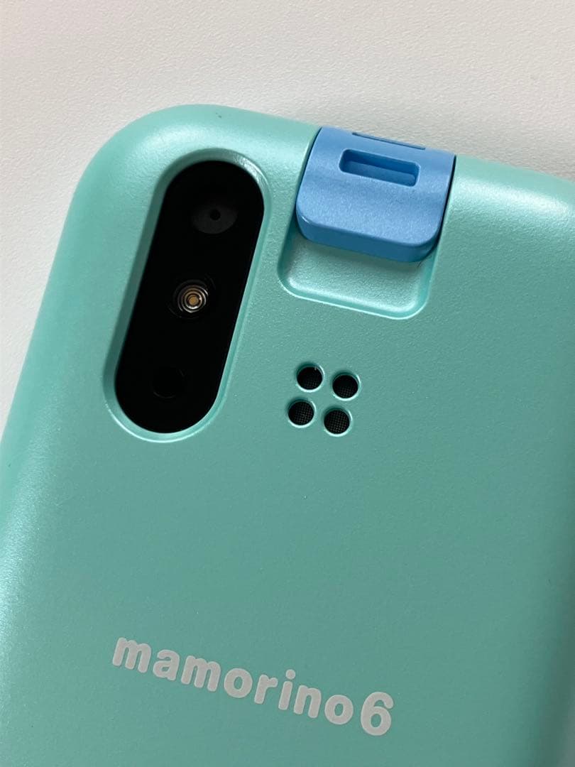 美品　マモリーノ6 ミント　au 利用制限◯