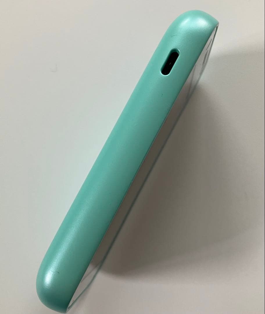 美品　マモリーノ6 ミント　au 利用制限◯