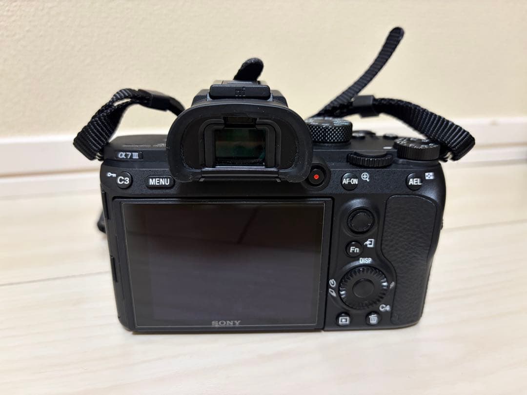 SONY α7Ⅲ ミラーレスカメラ 本体