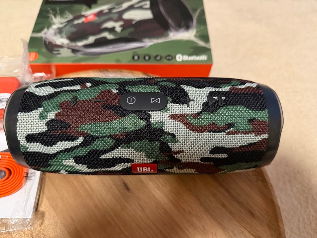 【美品】JBL CHARGE3 チャージ3 迷彩色
