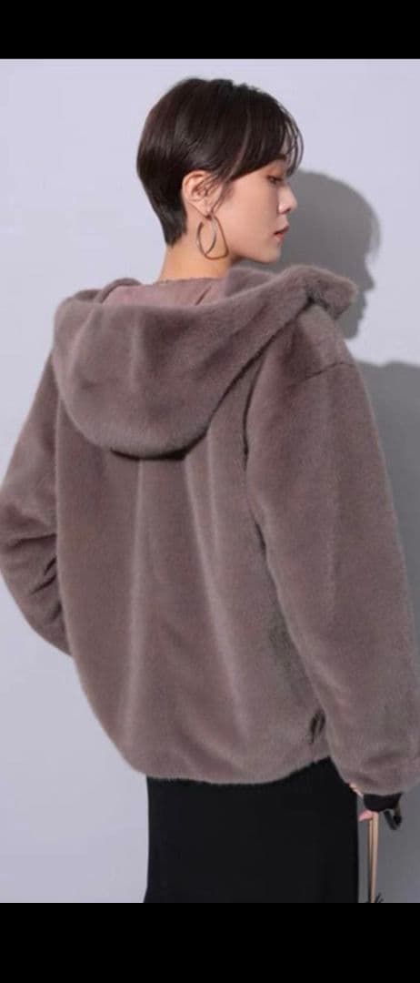 最終冬物セール　Arpege story ファーフードブルゾン