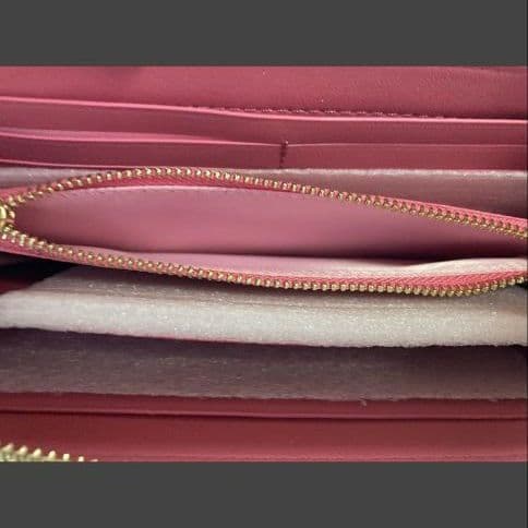 COACH ストライプ長財布 ベージュ ピンク