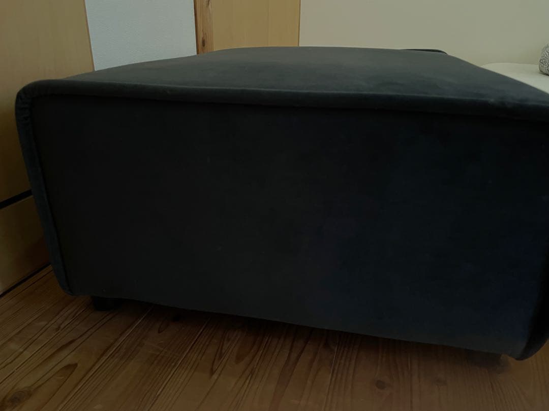 くまこ　Bo concept ボーコンセプト オットマン