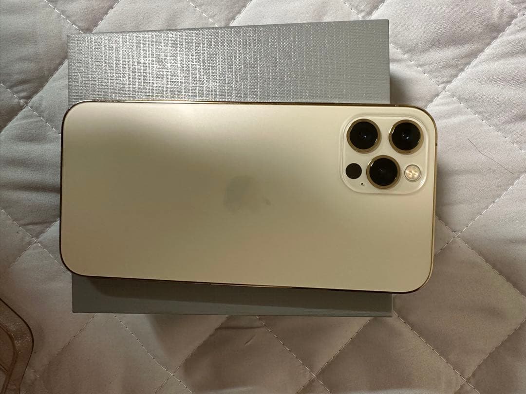Apple iPhone 12 Pro ゴールド 本体