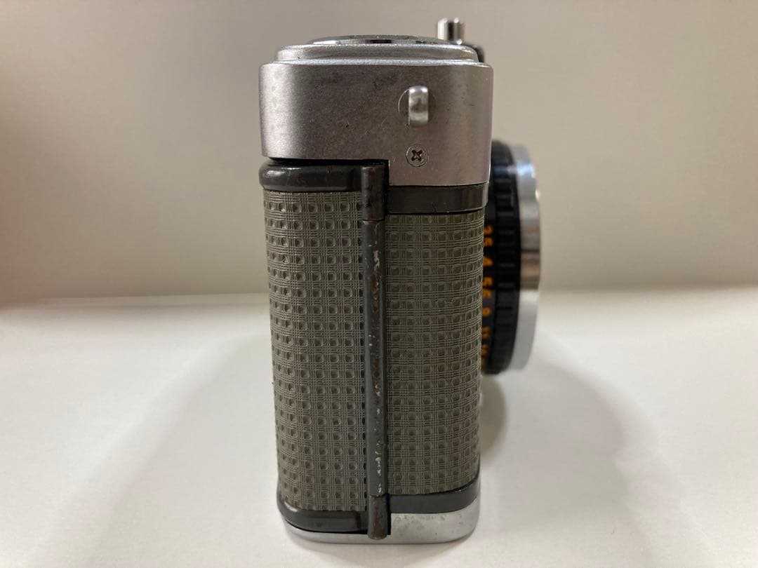 【完動品】　OLYMPUS PEN EE-2 ハーフ　コンパクトカメラ