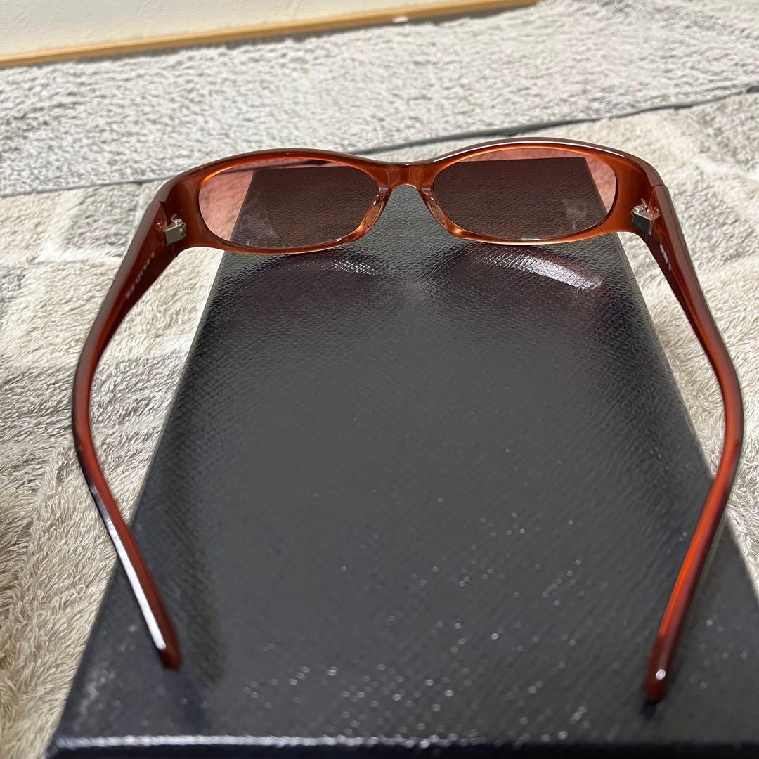 miumiu サングラス　SMU 26F ミュウミュウ　バラ　薔薇