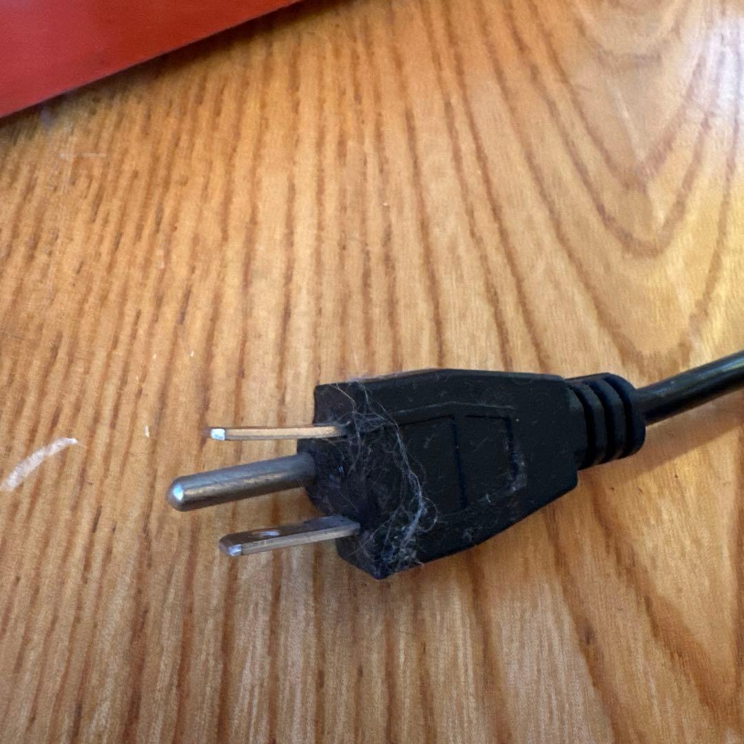 a*】様 アメリカ直輸入！バドワイザーの激レア冷蔵庫です！置くだけでアメリカンな