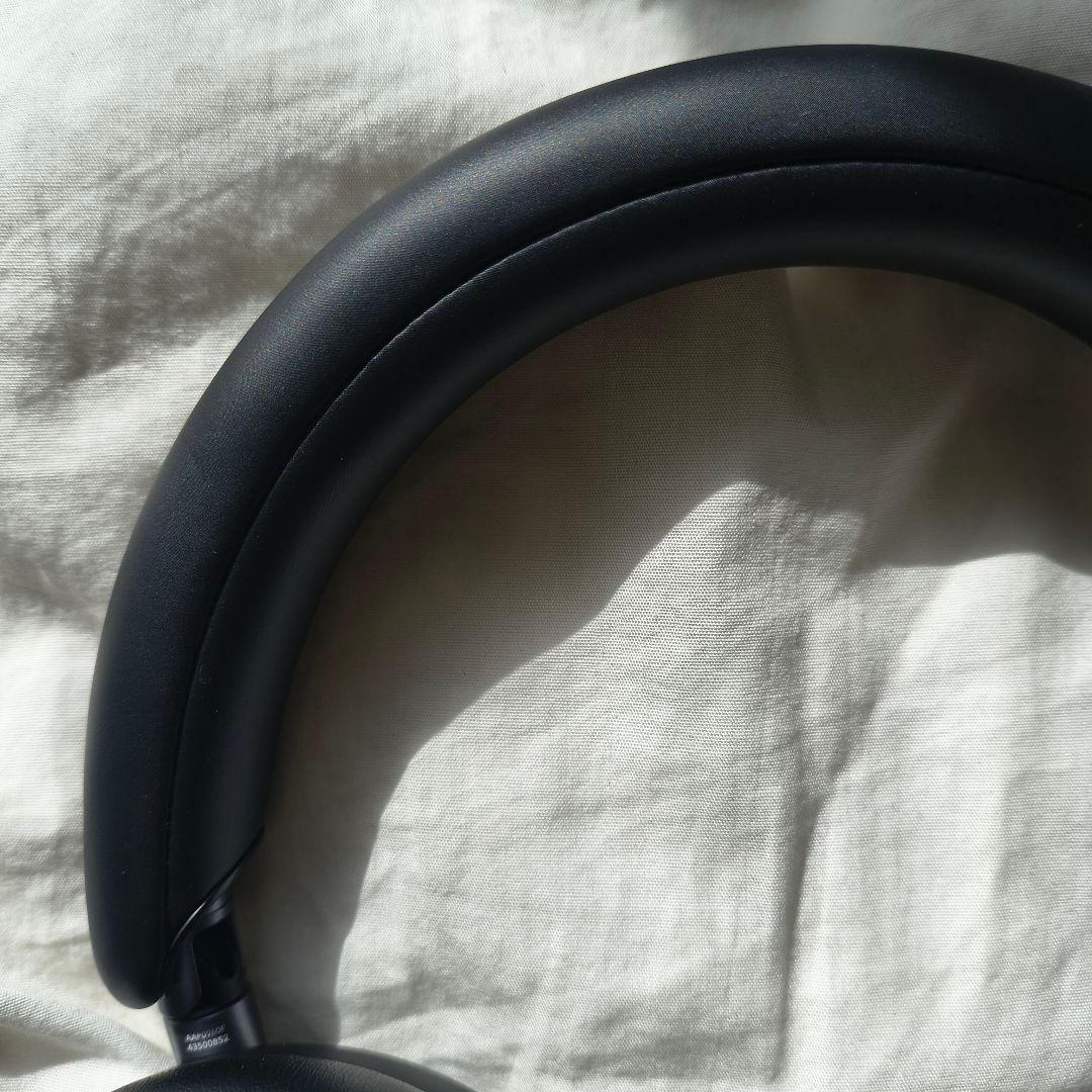 集中したい大人へ。高性能ノイズキャンセリングヘッドフォン