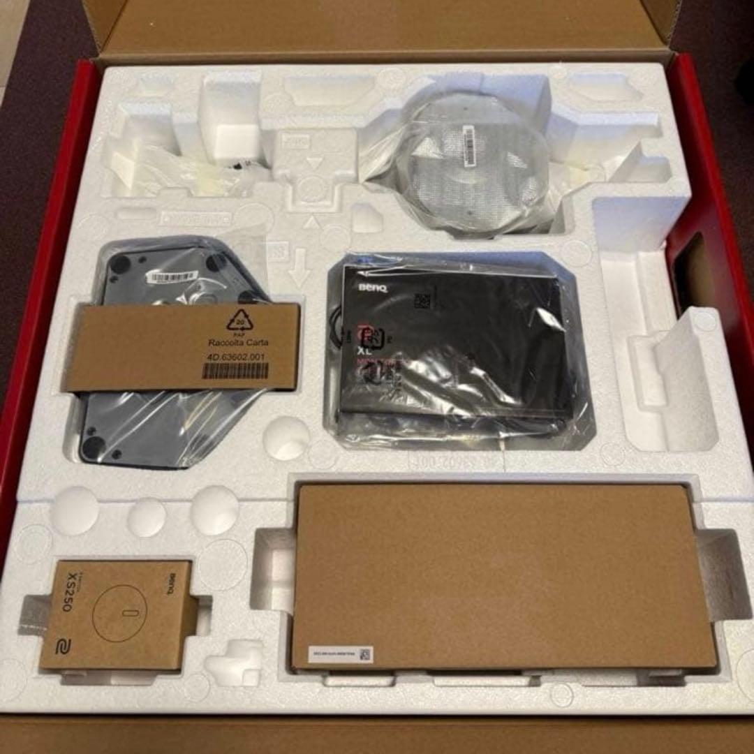 美品 BenQ ZOWIE XL2586X ゲーミングモニター　540Hz