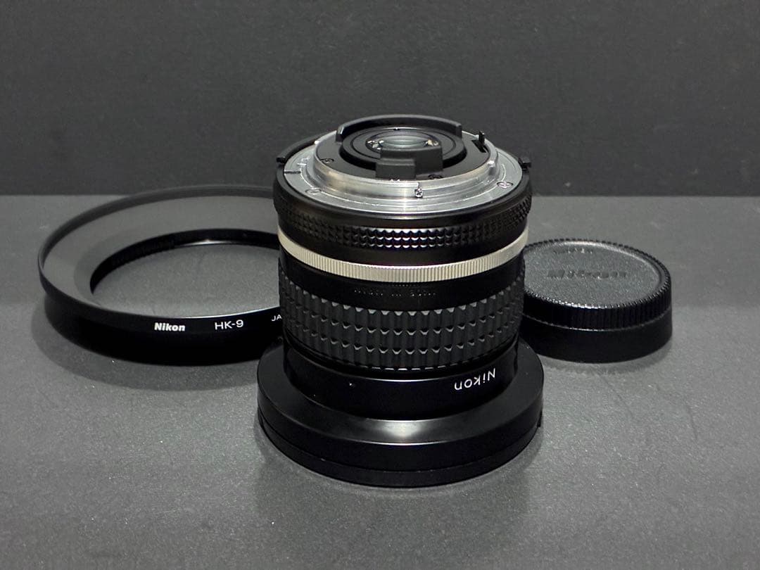 Nikon Ai-s 18mm f/3.5 フード付き Fマウント