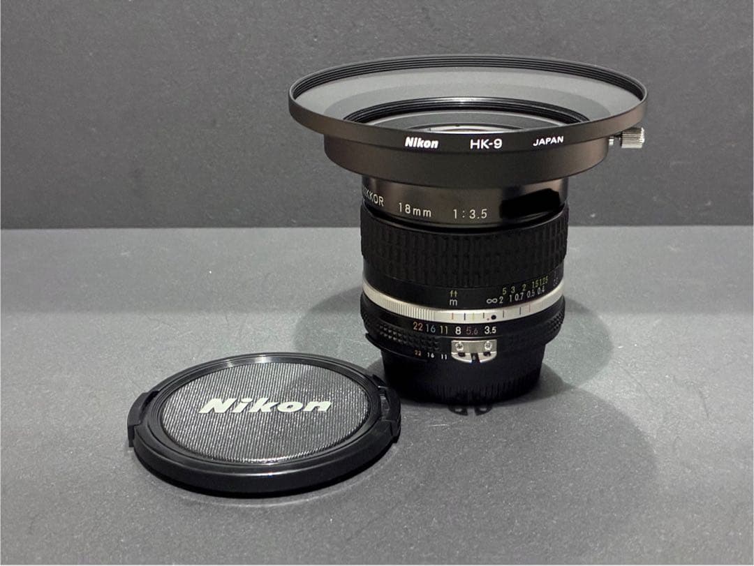 Nikon Ai-s 18mm f/3.5 フード付き Fマウント