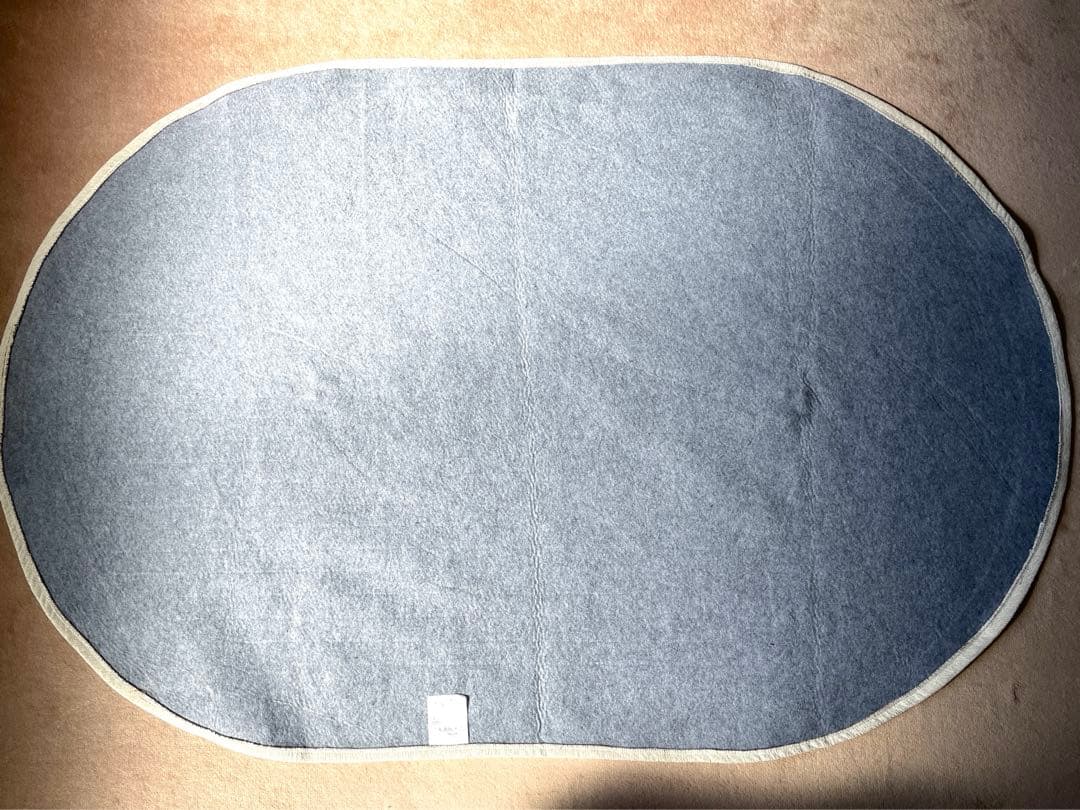 【美品】ホットカーペット / ラグ 楕円形 花柄 170x110cm