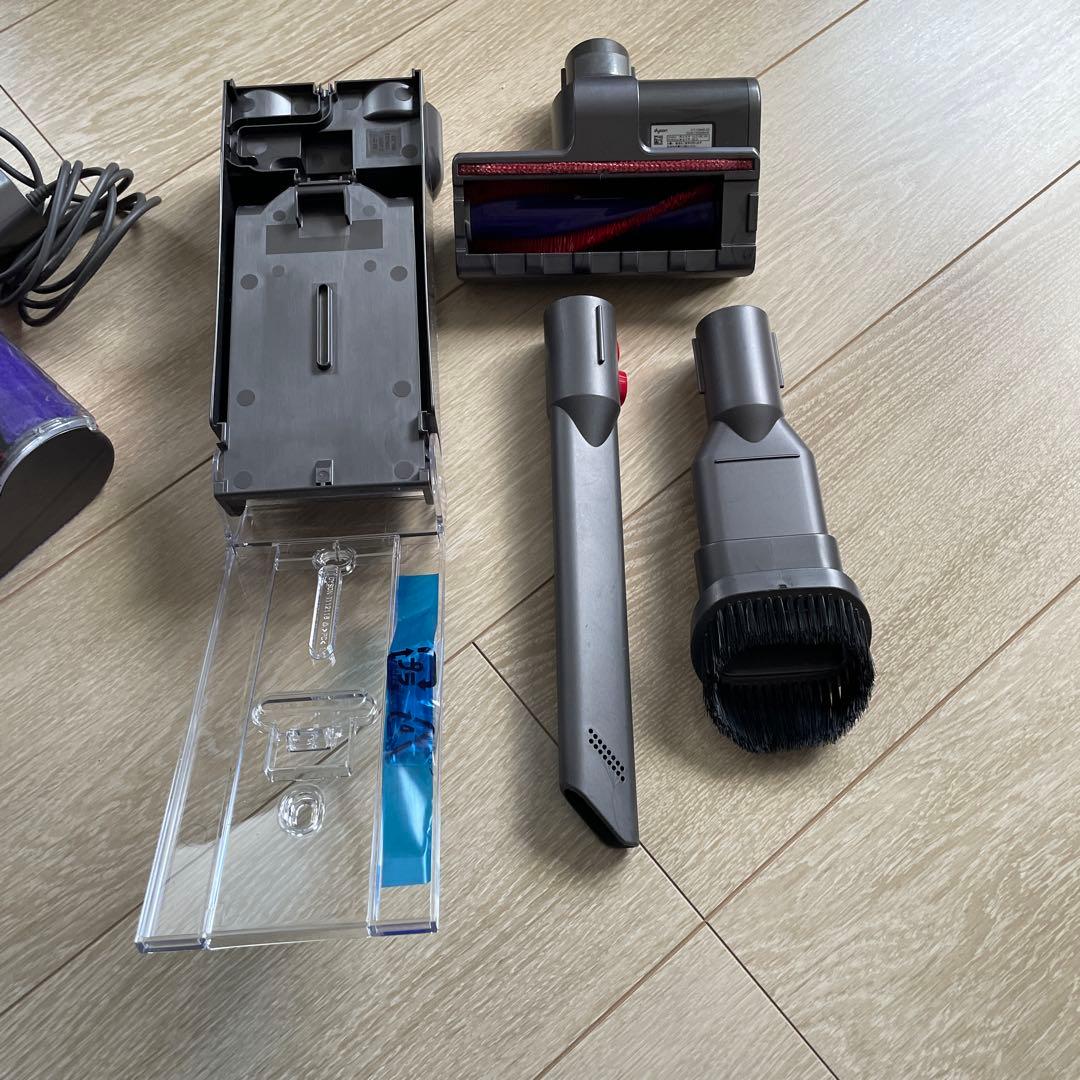 ダイソン Dyson V10 動作確認済み　外箱＆付属品付き