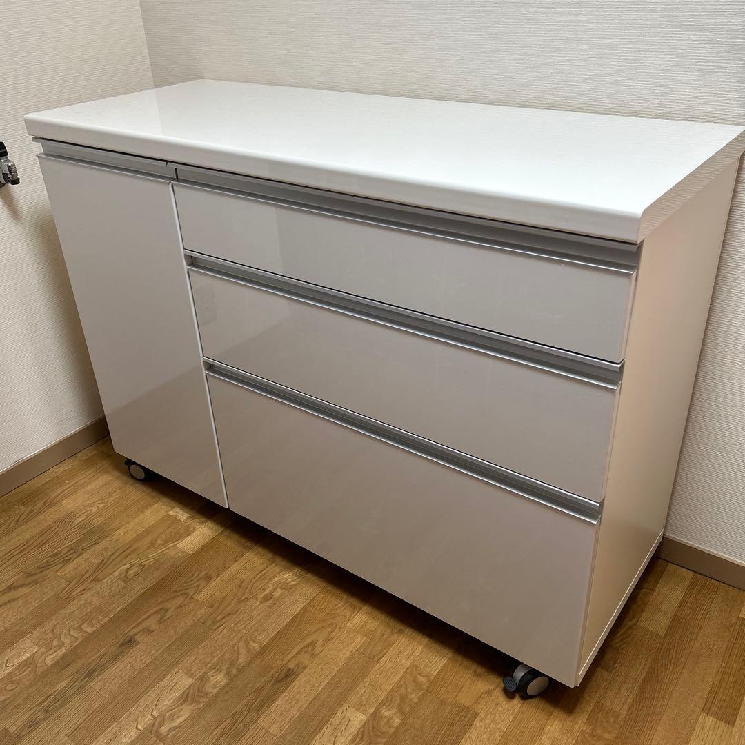 パモウナ　キッチンカウンター キャスター付き