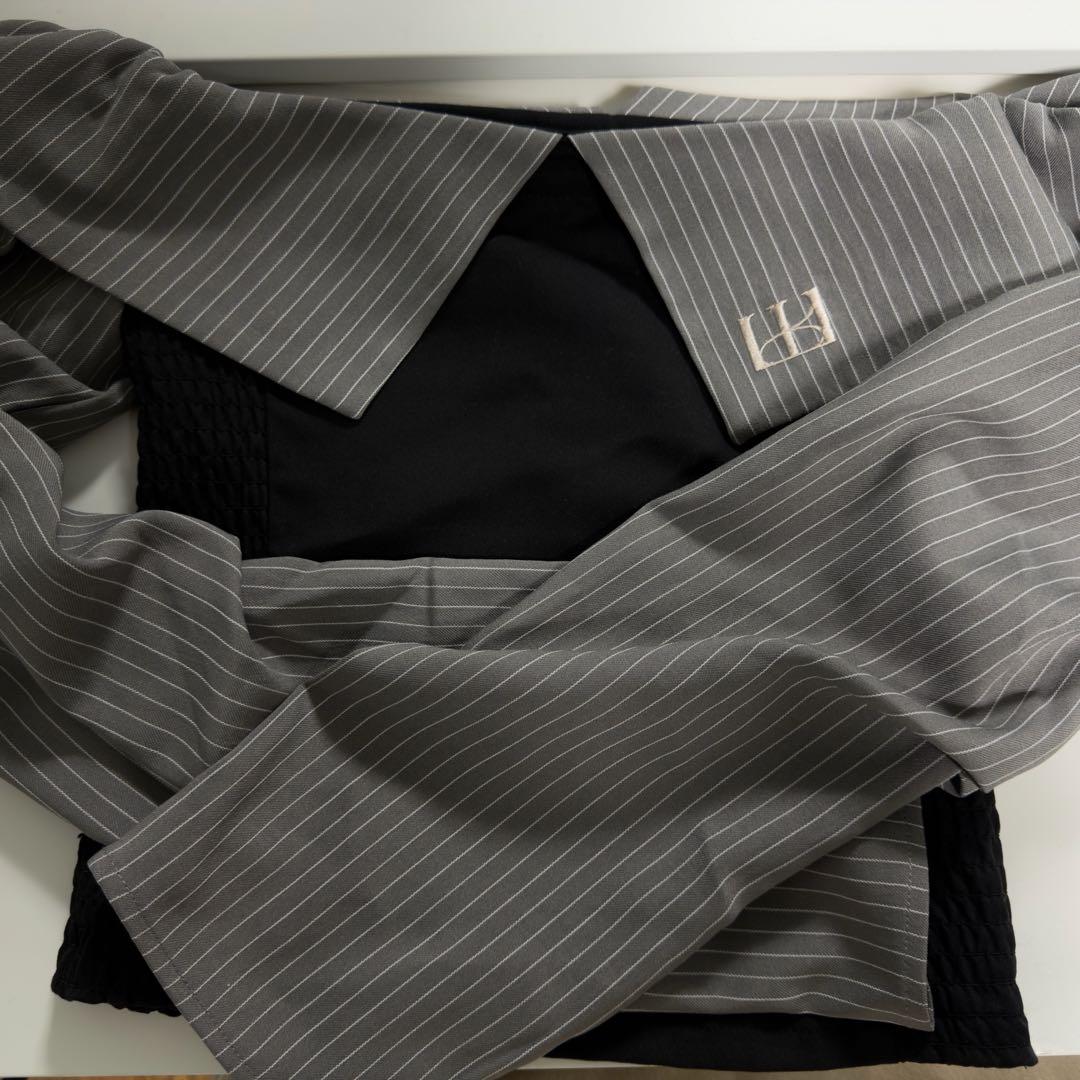 kiss the club オフショルダー 長袖シャツ