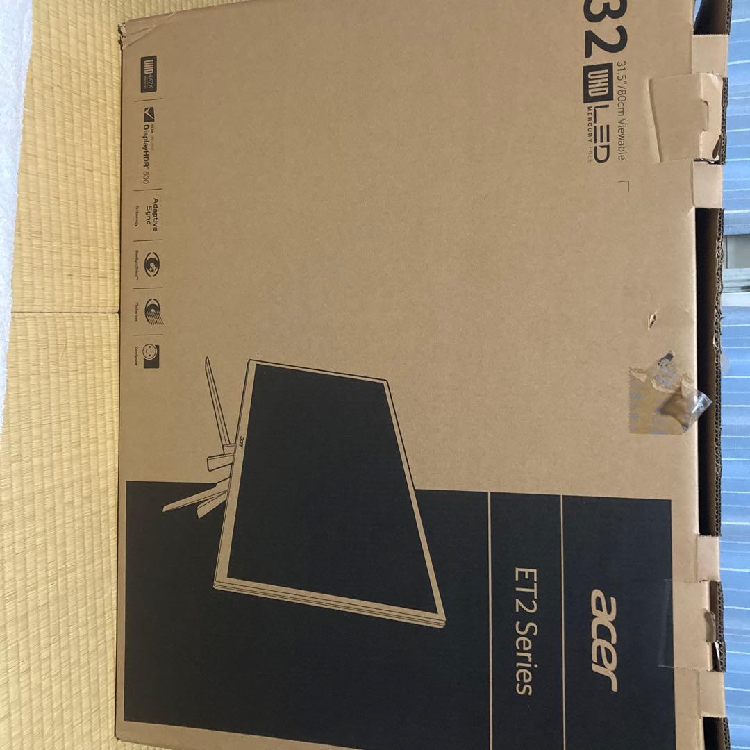 Acer ET2 Series 31.5インチ LED モニター　4K