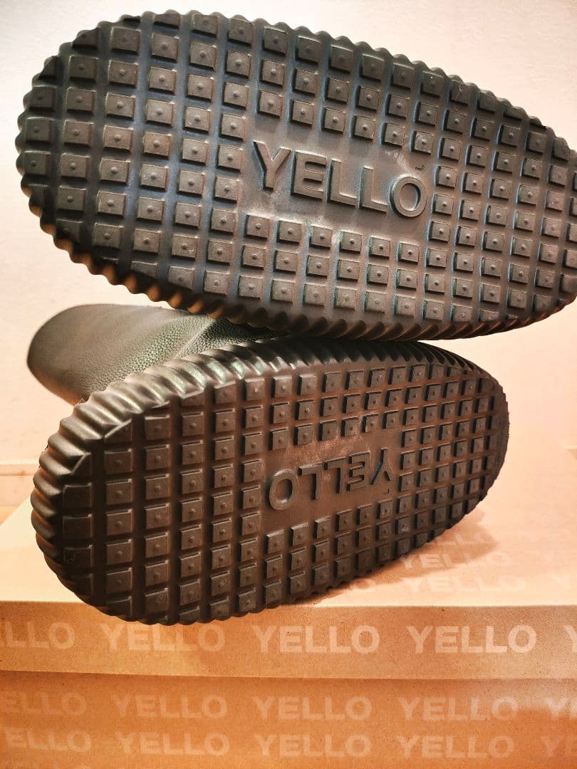 n*e様 YELLO FLAT TIRE LIFTED TALL BOOTS L